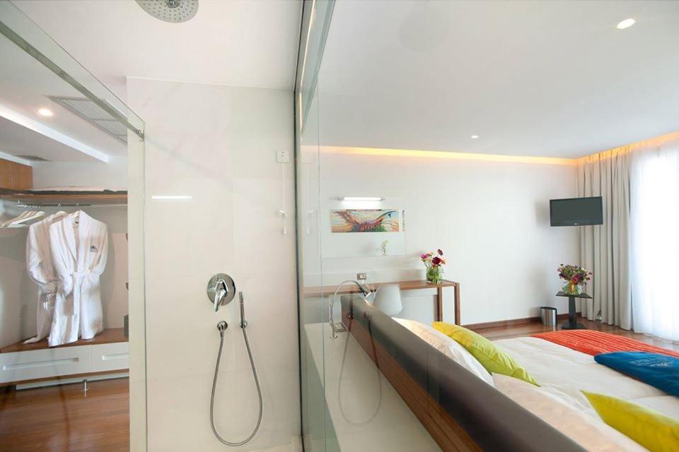 Buca Beachclub Resort (Adults Only) Мессиния Экстерьер фото